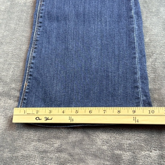 American Eagle Women's Jeans Hi-Rise Artist Flare Super Stretch Size 16 - Picture 9 of 9